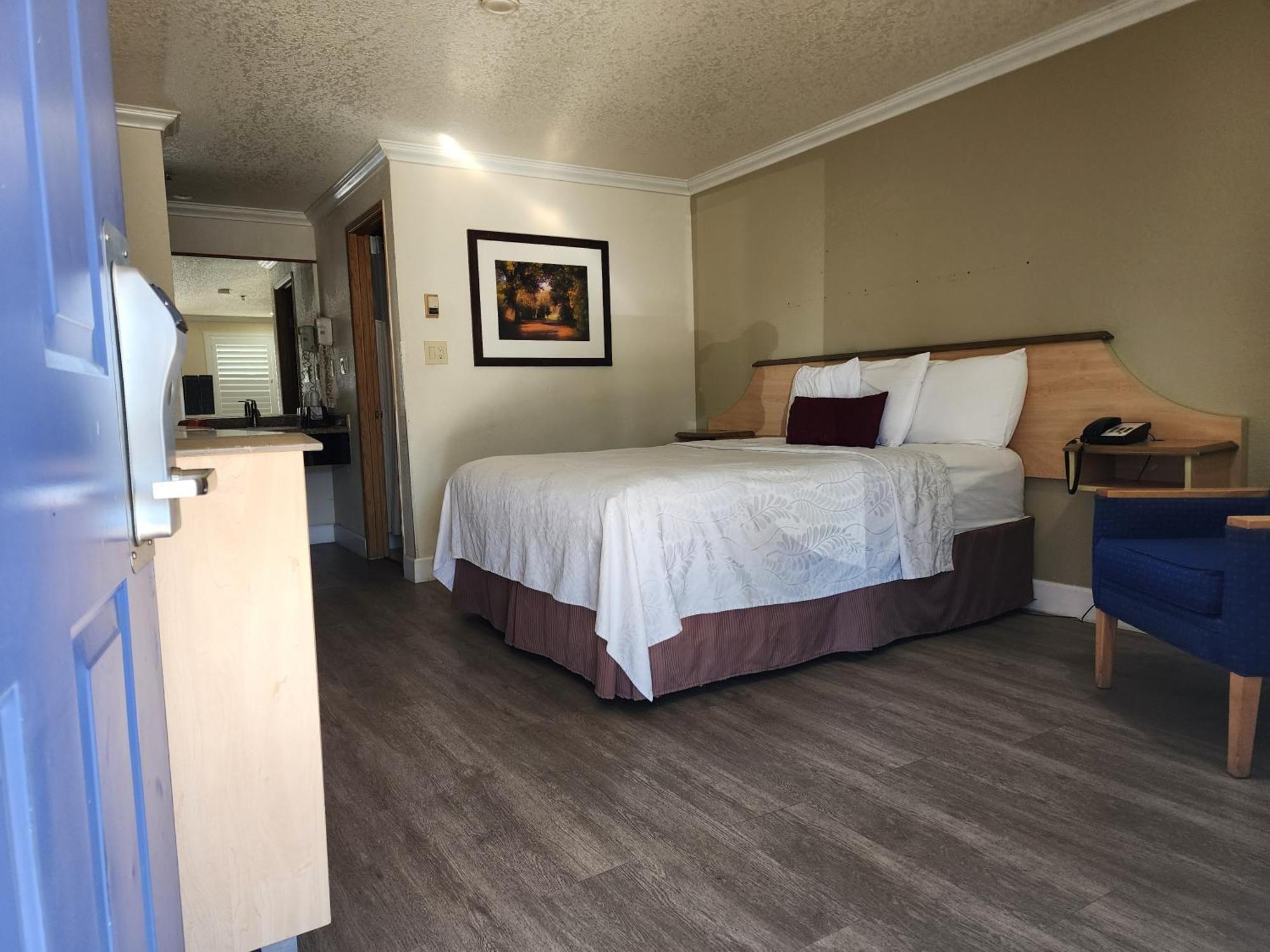 Budget Inn Corcoran Bagian luar foto